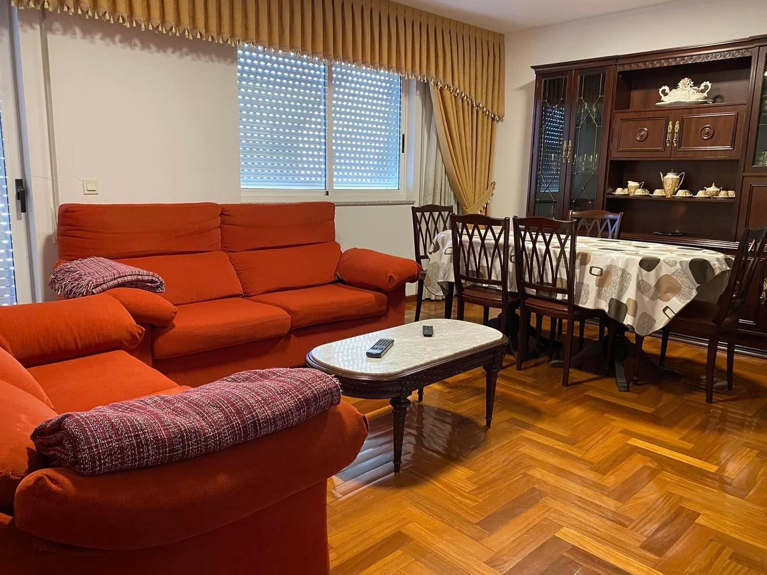 Apartment Atico Calvo Sotelo 217
